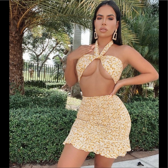 Tiger Mist Dresses & Skirts - Two Piece Yellow Floral Skirt Set
